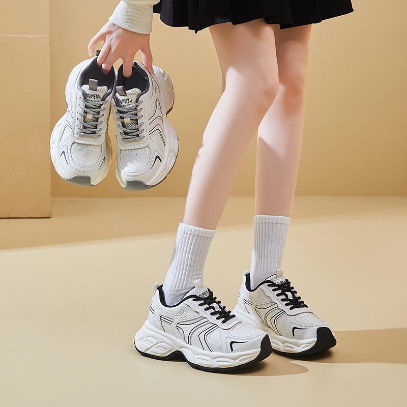 Nové dámské tenisky, módní sportovní jednobarevné boty se silnou podrážkou