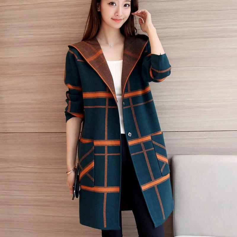Knitted cardigan women's medium and long fashion outfit spring and autumn new autumn and winter loose plaid sweater jacket