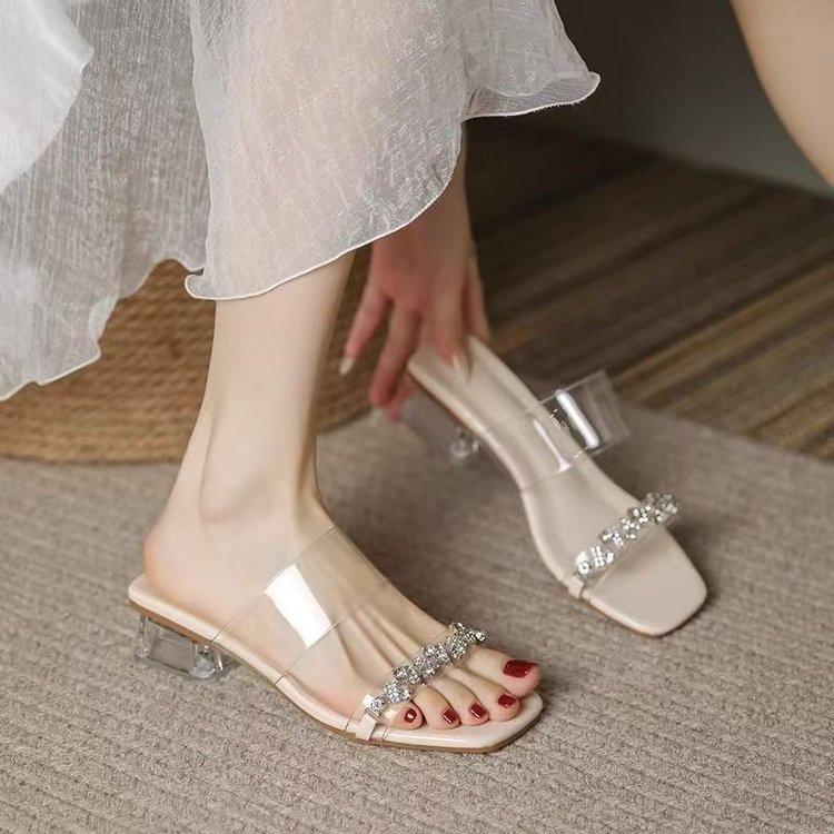 

Cool slippers women s outerwear 2025 summer new thick-heeled rhinestones with skirts one-word crystal transparent middle-heeled slippers 40
