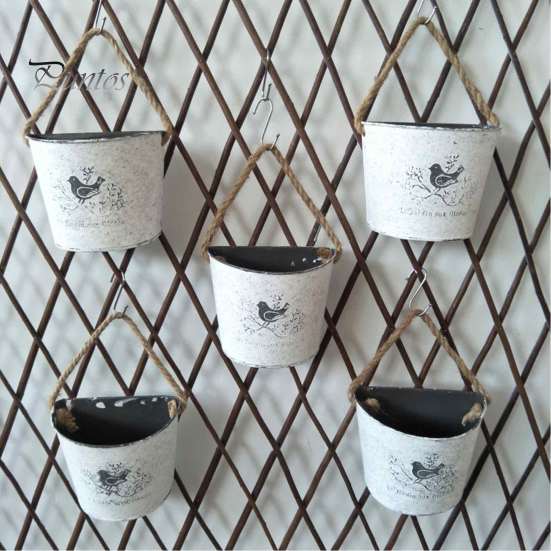 Wall Mounted Flower Holder Vintage Iron Hanging Planter, Rustic Bird Metal Pot with Rope, Vase Small Bucket for Garden Patio Balcony Decor,