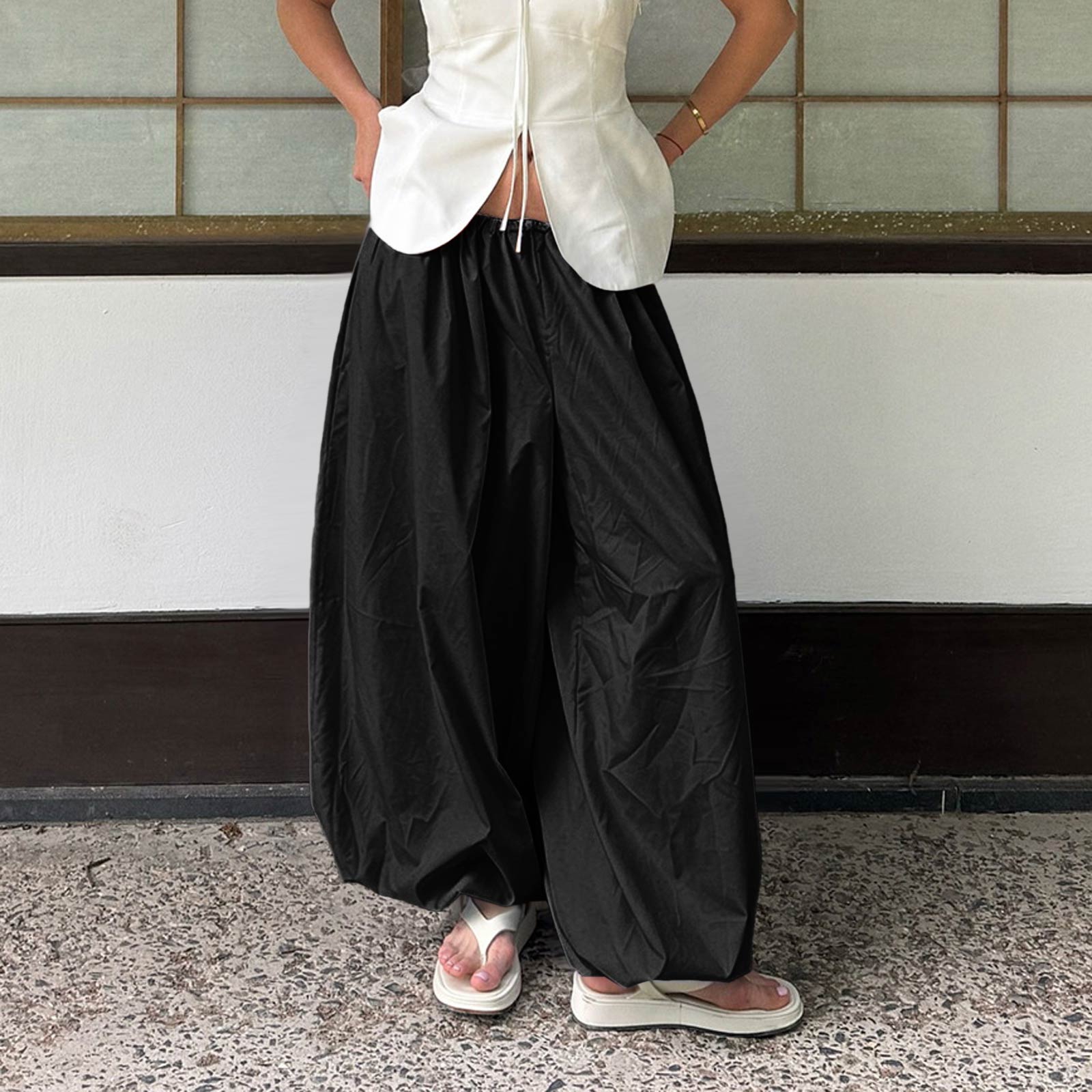 

Loose Fit Wide Leg Pants for Women Casual Solid Color Pleated Design Elastic Waistband Comfortable Trousers Suitable for Daily Wear M чорний