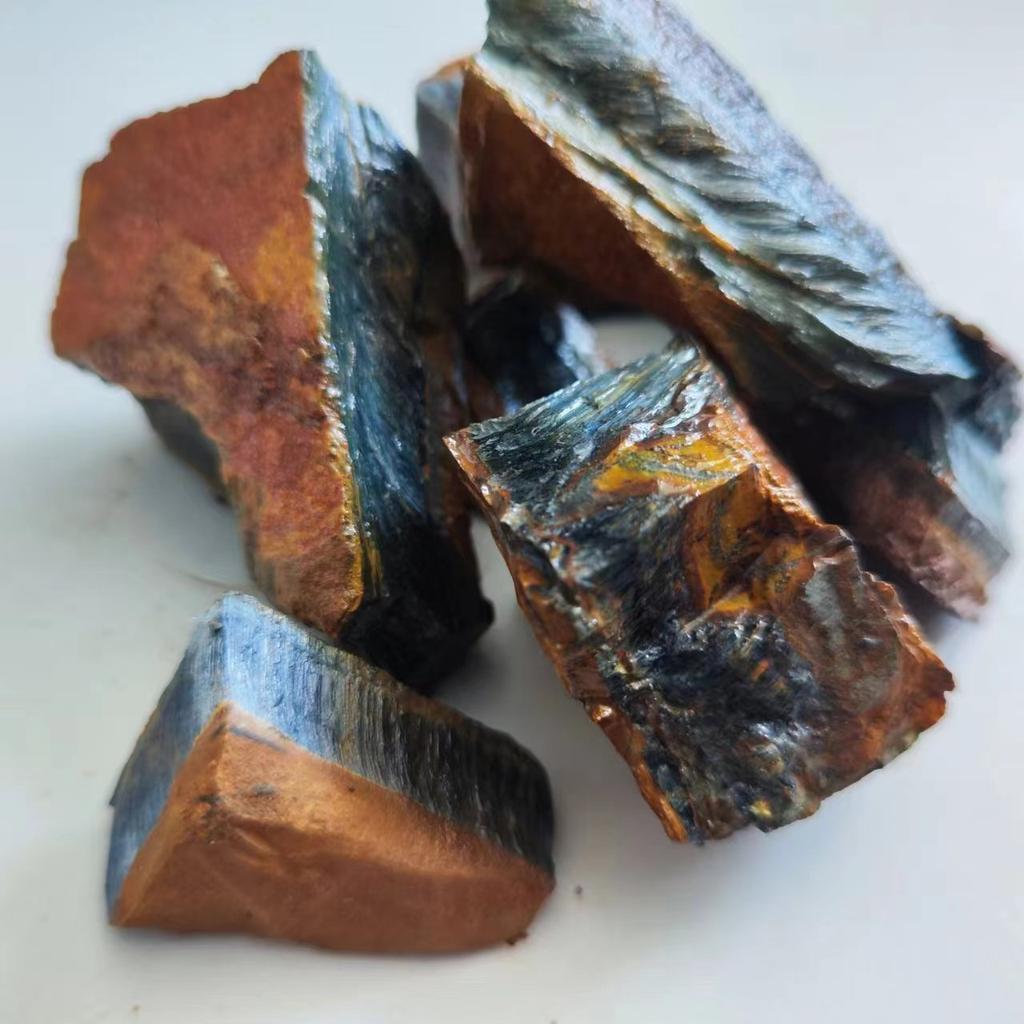 Naturalny Tygrysie Oko Surowy Kamień Surowy Kryształ Kwarcowy Reiki Uzdrawiająca Skała Mineralna Próbka Aromatycznej Dyfuzji Mineralnej Próbki