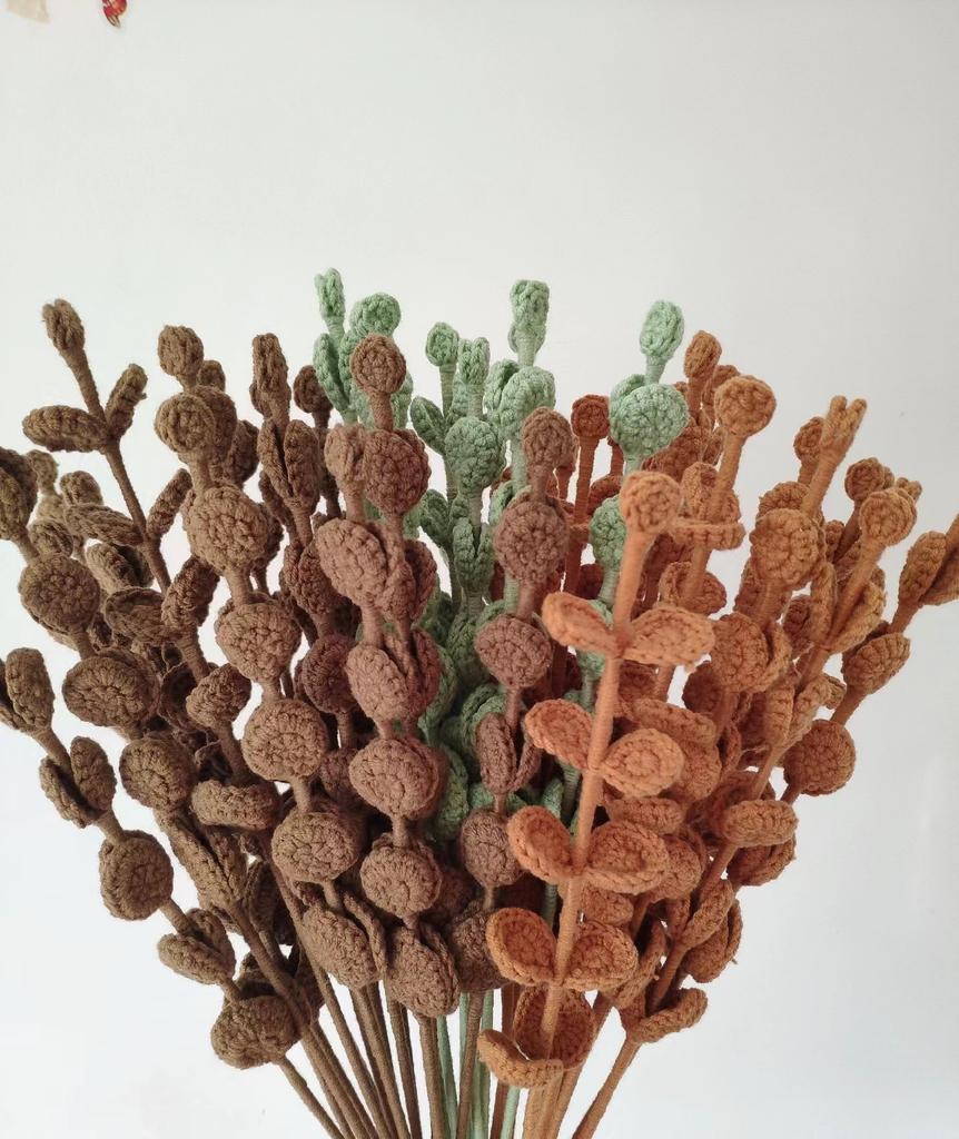 Hand-Knitted 1pcs Sunflower Bouquet Crochet Wedding Decorative Artificial Daisy Flowers Home Decoration for Graduation Occasions