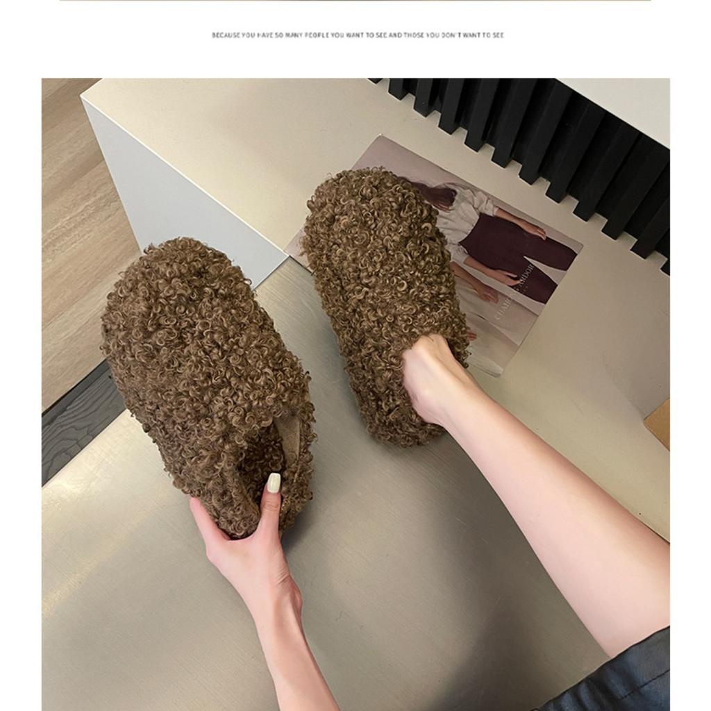 Skor med tjock sula, Skor i lockigt ulltyg, Ulltofflor, Damskor, Ytterskor, Sockerkaksskor, Tåskor, Halvtofflor