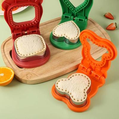 Coupeur et Scelleur de Sandwichs avec Poignées en Plastique Idéal pour le Bricolage Coupe de Pain Fruits Légumes et Moules d'Estampage Ustensile de Cuisine