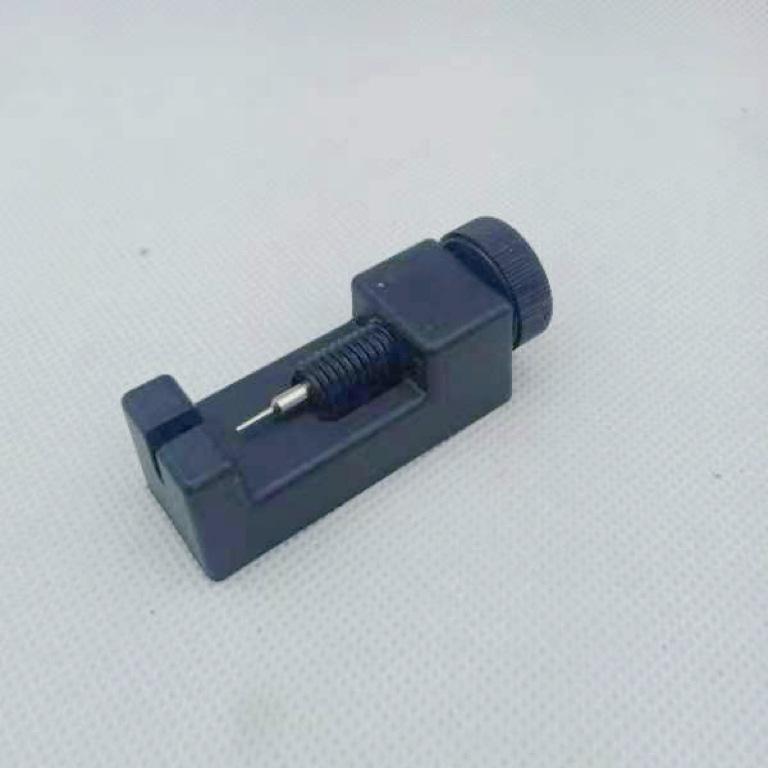 

Инструмент для регулировки и ремонта ремешка для часов