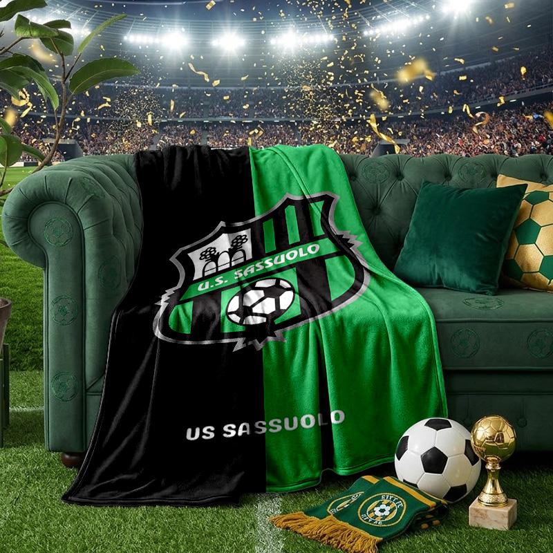 Sass-uolo Football Crest Blanket Lightweight Ideal Bedding Blanket Perfect for Travel, Camping, Living Rooms, Offices, Sofas, Fan Christmas gift