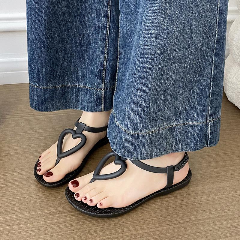 Women's Summer Heart Flip-Flops: Non-Slip, Cross-Strap, Flat Sole Beach Sandals.