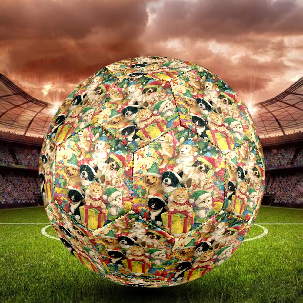 Christmas Dog Theme Size 5 Soccer Ball, Suitable for Both Indoor and Outdoor Matches, a Gift Suitable for Everyone.