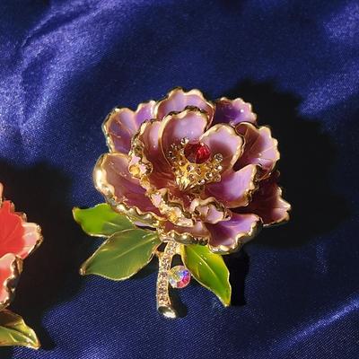 Luxury Enamel Peony Brooch Zinc Alloy Banquet Jewelry Corsage Flower Pin Rhinestone Friend Gifts Plant Brooch