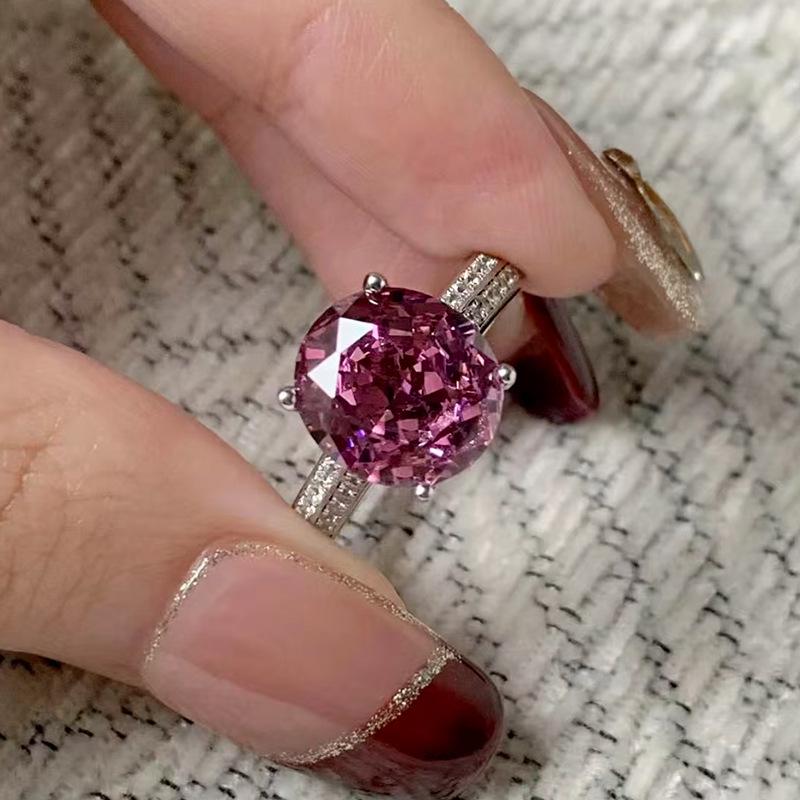 Zhuozhifan S925 Silver Rose Stone Ring with High Carbon Diamond