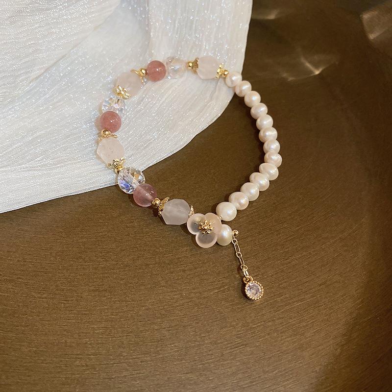 French temperament cold wind zircon star pearl bracelet light luxury bracelet sweet versatile jewelry