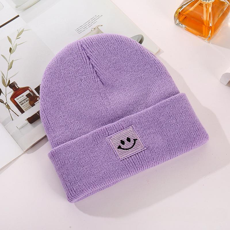 Children's Smiling Face Hats In Stock Children's Candy Colored Knitted Hats with Embroidery Cold Hats for Boys Girls Smiling Face Logo Yarn Hats