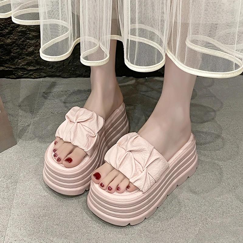 Fashion 8CM Summer Women Slippers New Pleated Thick Sole Dad Shoes Casual High Platform Slides Leisure Outside Flip-Flops Sneakers Woman