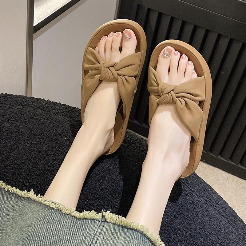 2024 summer new platform beach shoes women's fashion one-character open-toed women's slippers small fragrant women's sandals