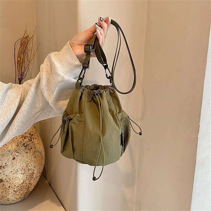 Large Capacity Drawstring Bucket Bag Shoulder Bag Simple Women Tote Bag Cell Phone Purse Pouch Versatile Reusable Crossbody Bags