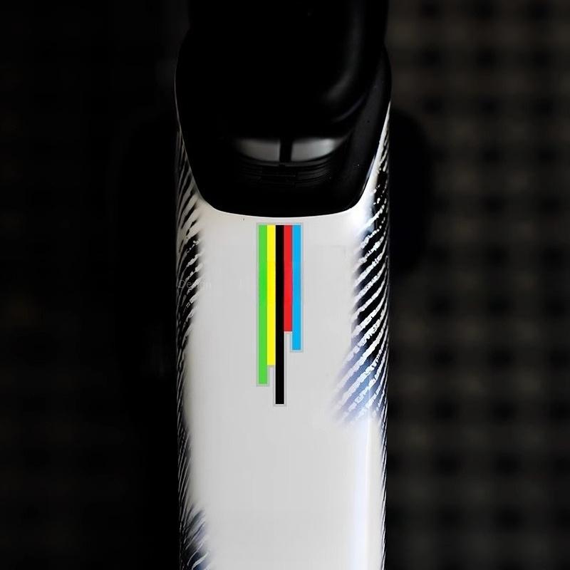 1/2 Piezas Pegatina Arcoíris Campeón UCI, Calcomanía de Vinilo Impermeable Duradera para Cuadro de Bicicleta Horquilla Delantera Tubo Superior Manillar
