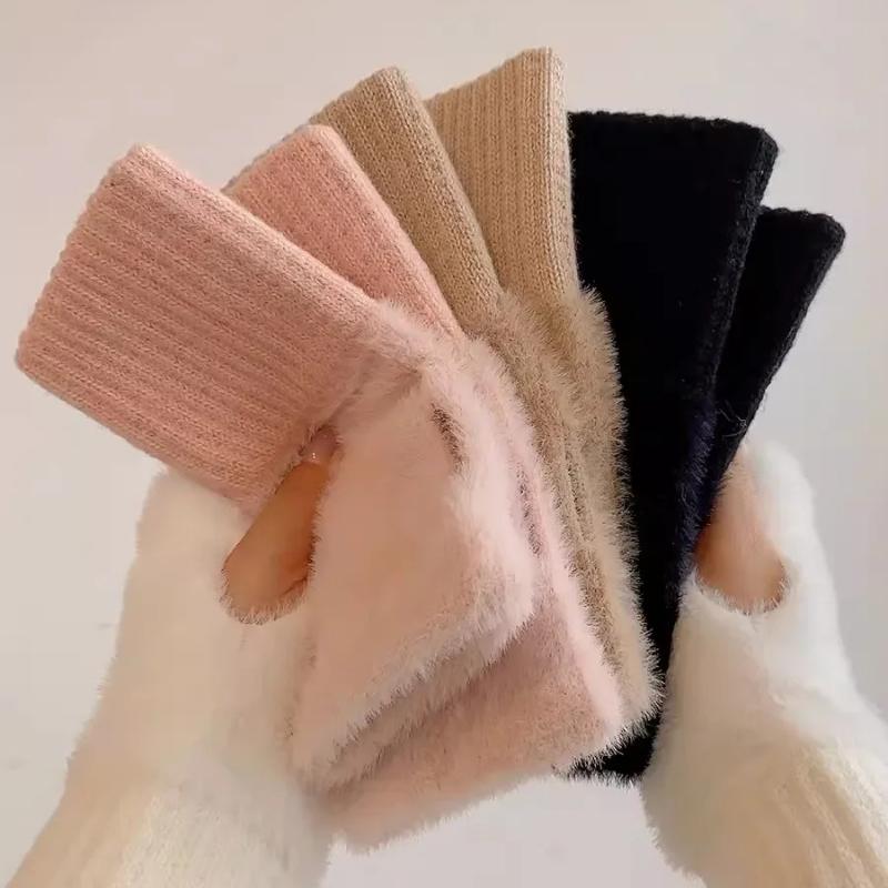Autumn And Winter Warm And Cold Resistant Gloves For Women, Versatile Plush Temperament Cute Half Finger Gloves