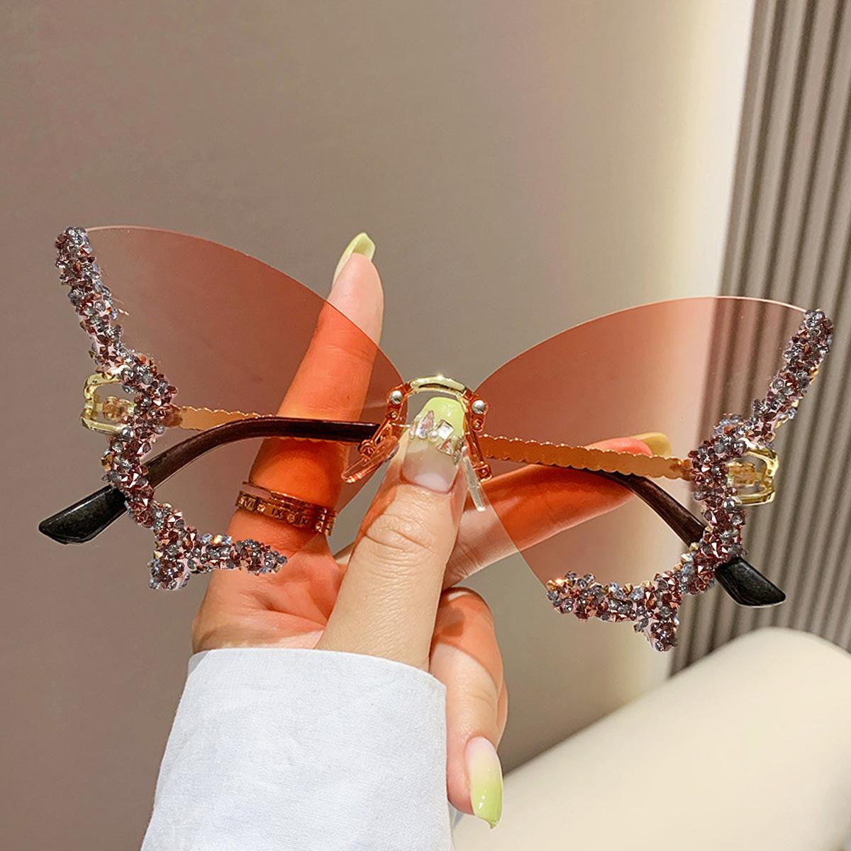 

Стразы Бабочка Форма Вечеринка Мода Солнцезащитные очки Безободковые Блестящие Модные очки Тренд Градиентные очки