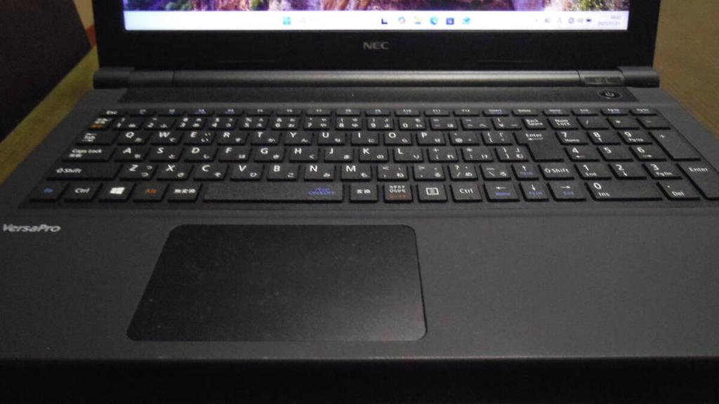 [USED] Laptop NEC VersaPro VRT25F-5 Core i5 7th Gen 16GB 256GB SSD DVDRW Windows 11 Pro Japan Store