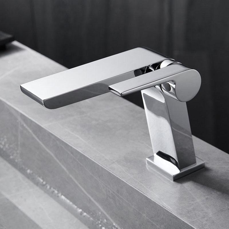 Gun Grey/Brushed Gold Bathroom Waterfall Sink Faucet Brass Hot And Cold Mixed Water Washbasin Faucet Single Handle Basin Tap