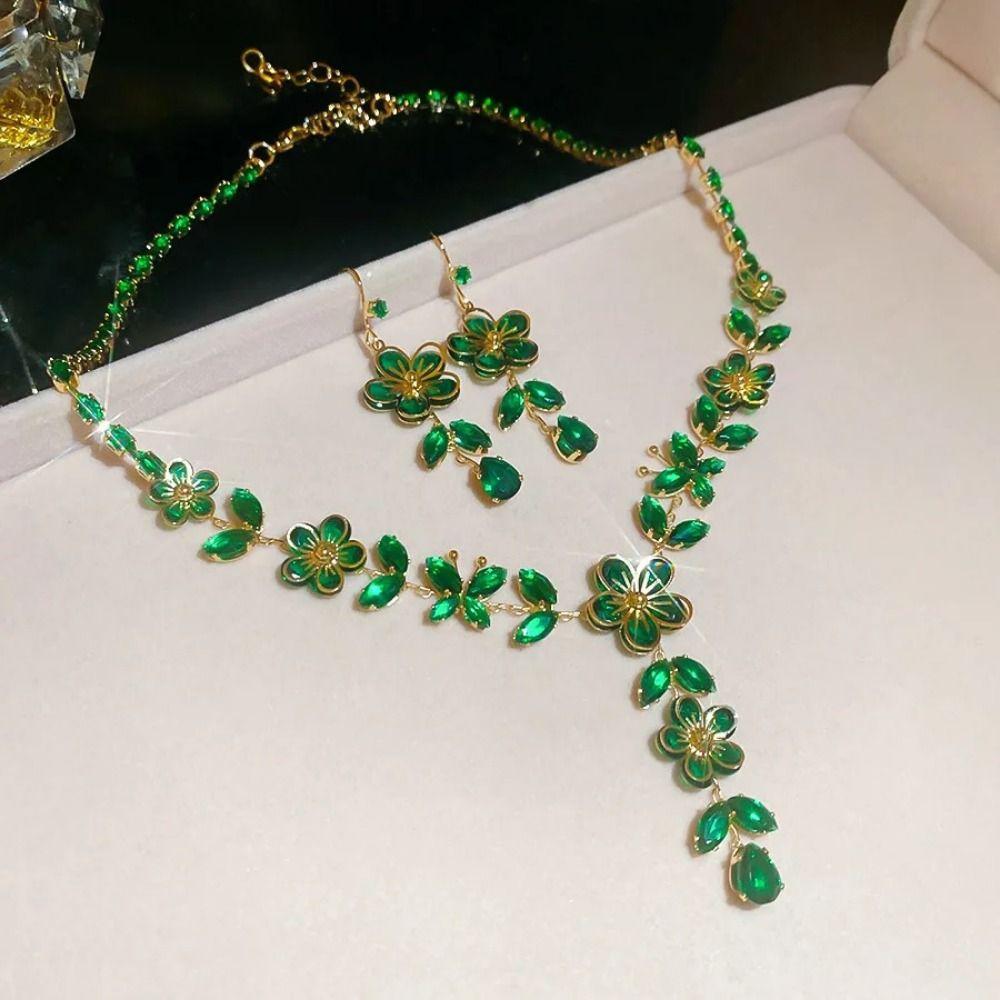 Exquisite Zircon Necklaces Sweet Jewelry Set Niche Clavicle Chain  Jewelry Accessories