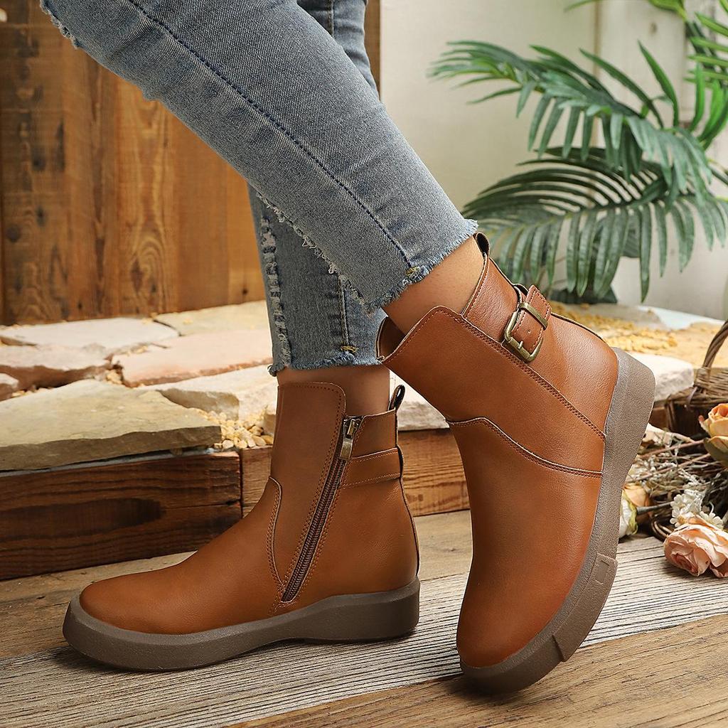 Plus Size Women's Belt Buckle Flat Martin Boots - Round Toe, Low-Cut, Autumn & Winter Style
