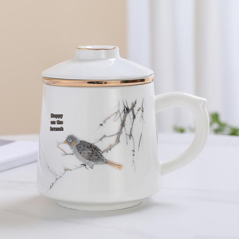 Ceramic Tea Brewing Cup with Lid - Ideal for Office and Gift Giving