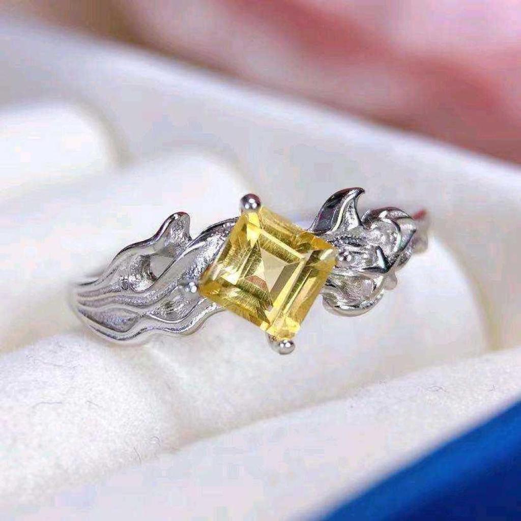 2025 Women's Fashion Yellow Crystal Ring with S925 Silver