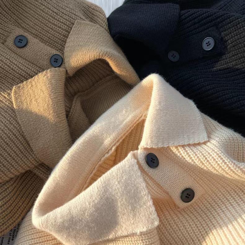 Men's Loose Fit Lapel Sweater - Trendy Hong Kong Style, Versatile Long Sleeve Solid Color Knitwear for Autumn and Winter.