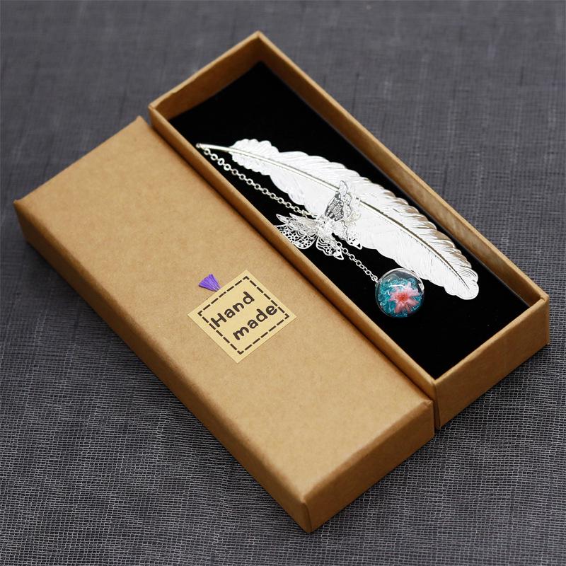 Classical Chinese Style Cicada Wing Metal Feather Bookmark with Leaf, Butterfly, and Dried Flower Accents