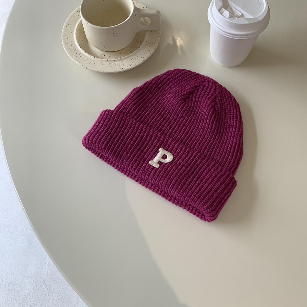 Shout/Grandma Chen versatile letter knitted wool hat children autumn and winter warm fashion headhat