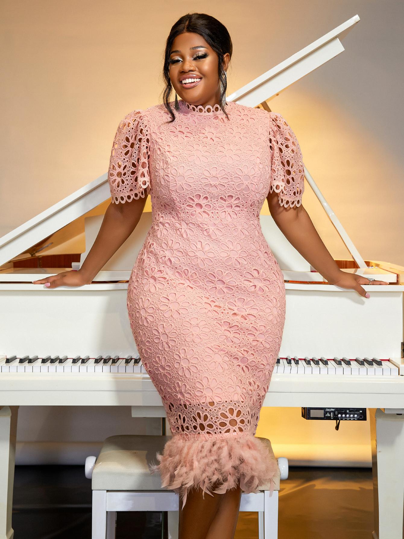 

AOMEI Платья миди с кружевом и перьями, с воротником-стойкой, с коротким рукавом, элегантные облегающие коктейльные платья для мероприятий 1XL розовый