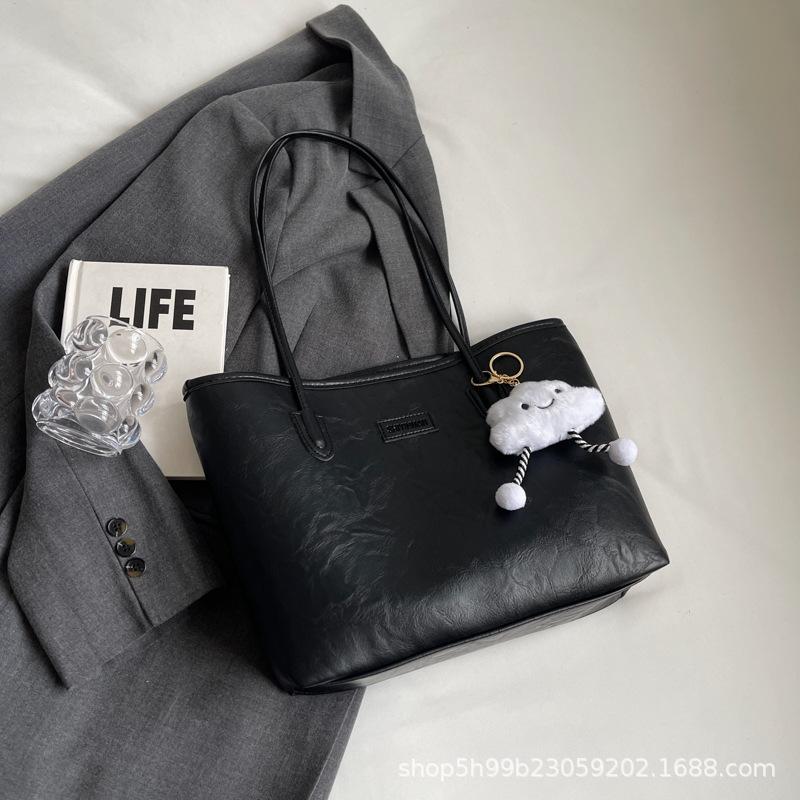 

High sense fashion versatile shoulder commuter bag women s autumn new students class large capacity tote bag чёрный