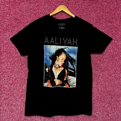 Üst giysisi – T-shirtler