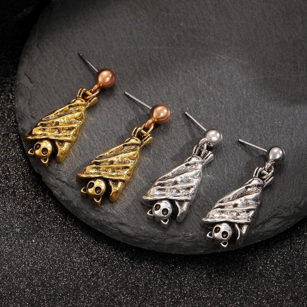 Gothic Style Halloween Upside-Down Bat Earring Stud Zinc Zinc Alloy Inverted Bat Earring Stud Women