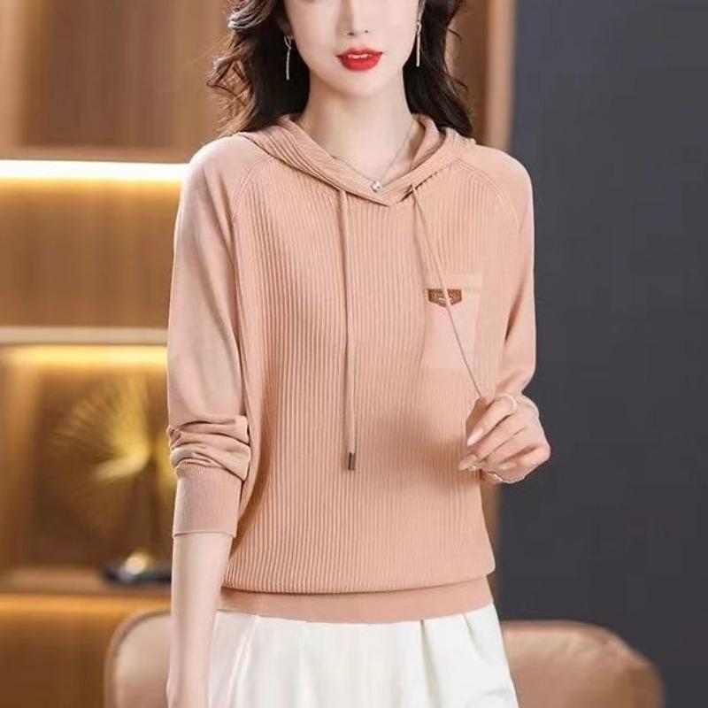 Women's Pullover Hoodie Loose Age-reducing Sweater Long-sleeved Versatile Top
