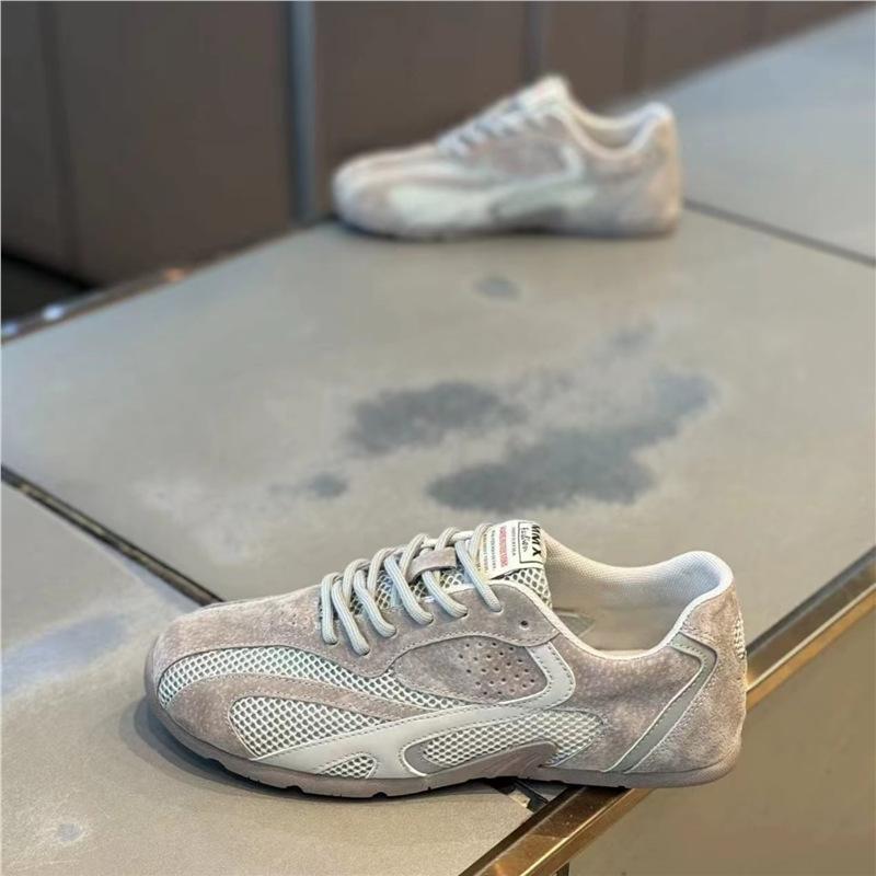 Sports Chaozi Xia's new mesh surface is breathable and comfortable, solid color is comfortable bc