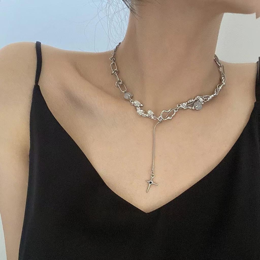 Weißer Mondstein Halskette Damen Frühling Süß Rein Cool Hot Girl Accessoires Nische Designgefühl Fortgeschrittene Schlüsselbeinkette Tide