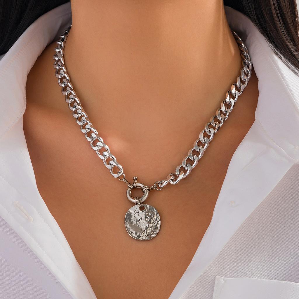 Hip Hop Style Irregular Round Plate Spring Necklace Personalized Alloy Necklace