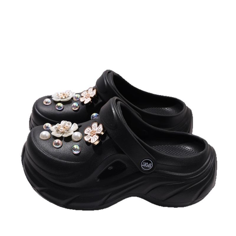 Thick-soled New Style Shoes for Height-increasing Outerwear, Anti-slip and Odor-resistant Beach Crocs