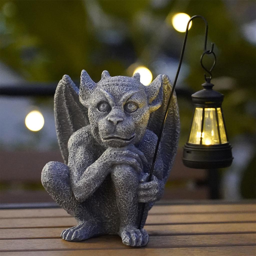 Garden Gargoyle Statue with Solar Light Gothic Lantern Decorative Monster Dragon Creep Scary Sculpture Lighting for Walkway Lawn