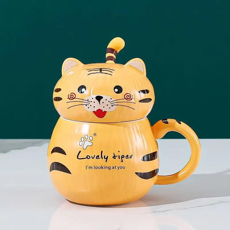 450ml Cute Tiger Dinosaur Ceramics Coffee Mug with Spoon Creative Hand Painted Drinkware Milk Tea Cups Novelty Gifts