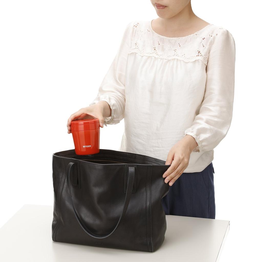 Tiger Vacuum Insulated Soup Jar, 250ml, for Lunch Boxes, Wide Mouth, Round Bottom, Chili Red, MCL-B025-RC