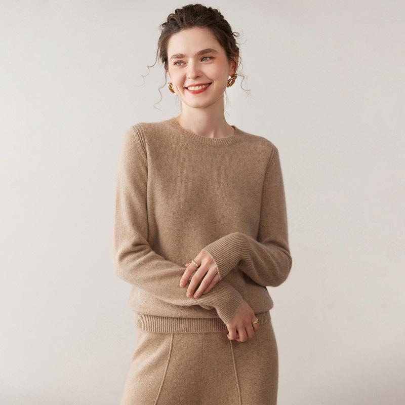 Women's Cashmere Crew Neck Sweater - Soft Knitted Pullover for Autumn/Winter