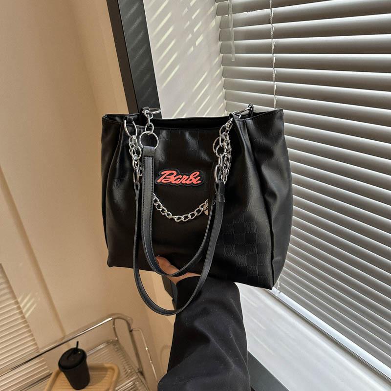 

Stylish Black And White Pu Tote Bag For Trendy Women Ideal For Everyday Use