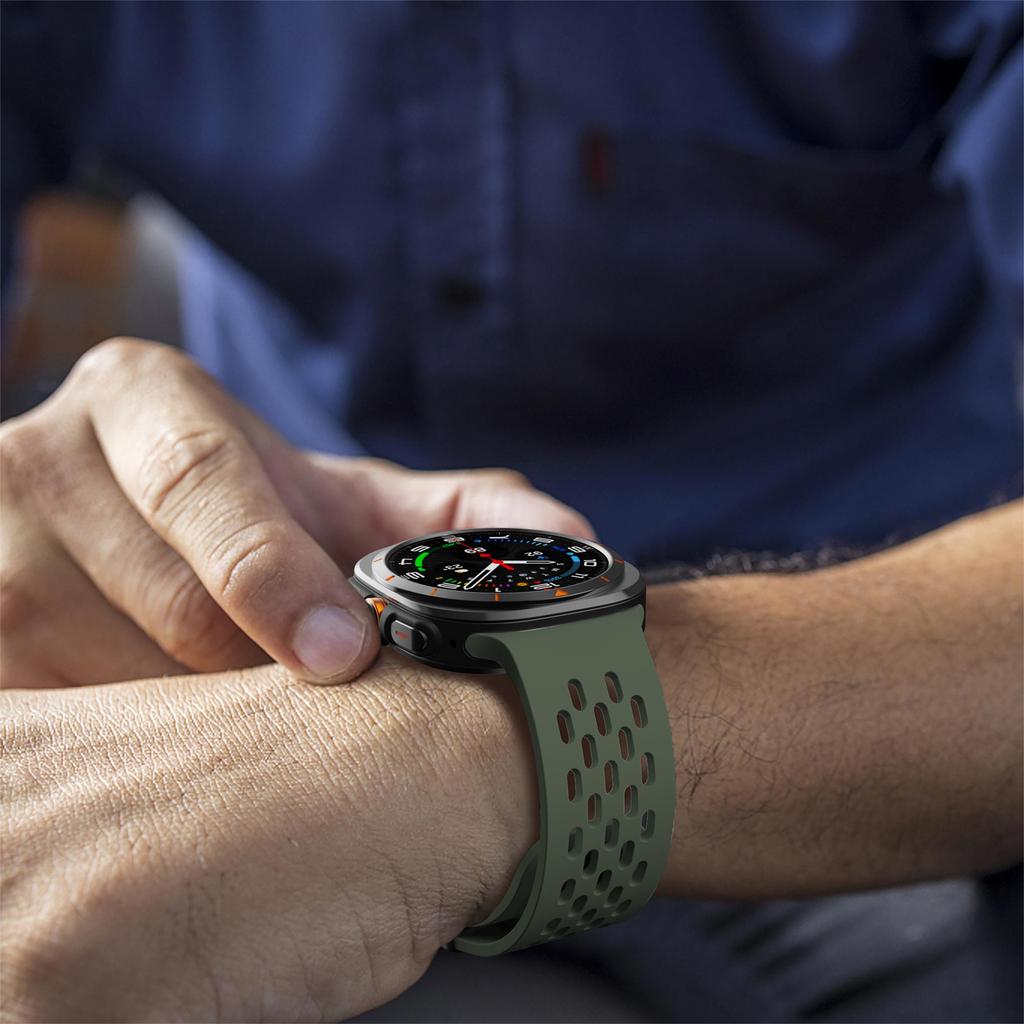 Magnetic Strap for Samsung Galaxy Watch Ultra 47mm Accessories Breathable Silicone Belt Bracelet Galaxy Watch 7 Ultra Band 47 Mm