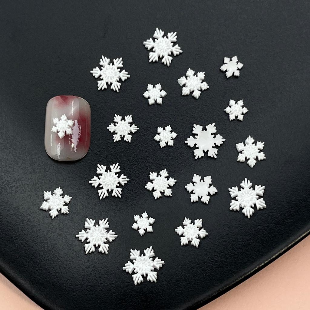 100pcs Resin Mini Cute Mini White Christmas Snowflakes Nail Art Flatback Rhinestone DIY Christmas Scrapbook Crafts