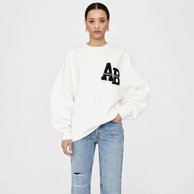 Early Autumn Off-White Women's Crew Neck Fleece Sweatshirt with Hand-Cranked Embroidery