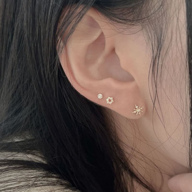 Youngglow 14k Snowflake Piercing (2type)